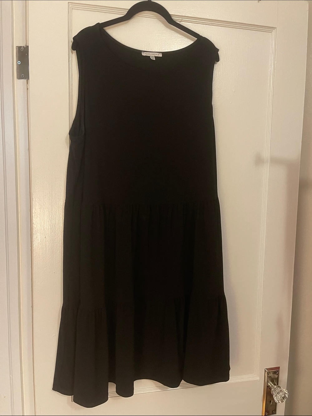 Sleeveless Black Tiered Midi Dress - Unbranded